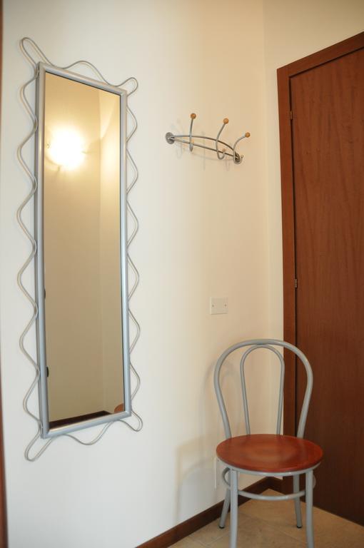 Maura Appartamenti Peschiera del Garda Phòng bức ảnh