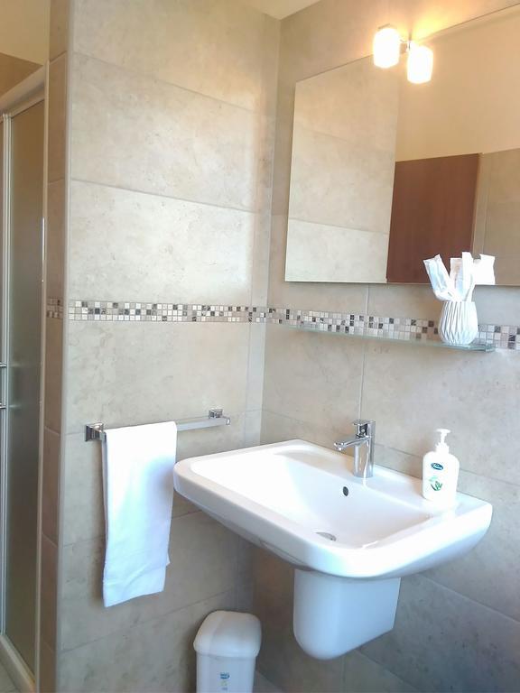 Maura Appartamenti Peschiera del Garda Ngoại thất bức ảnh