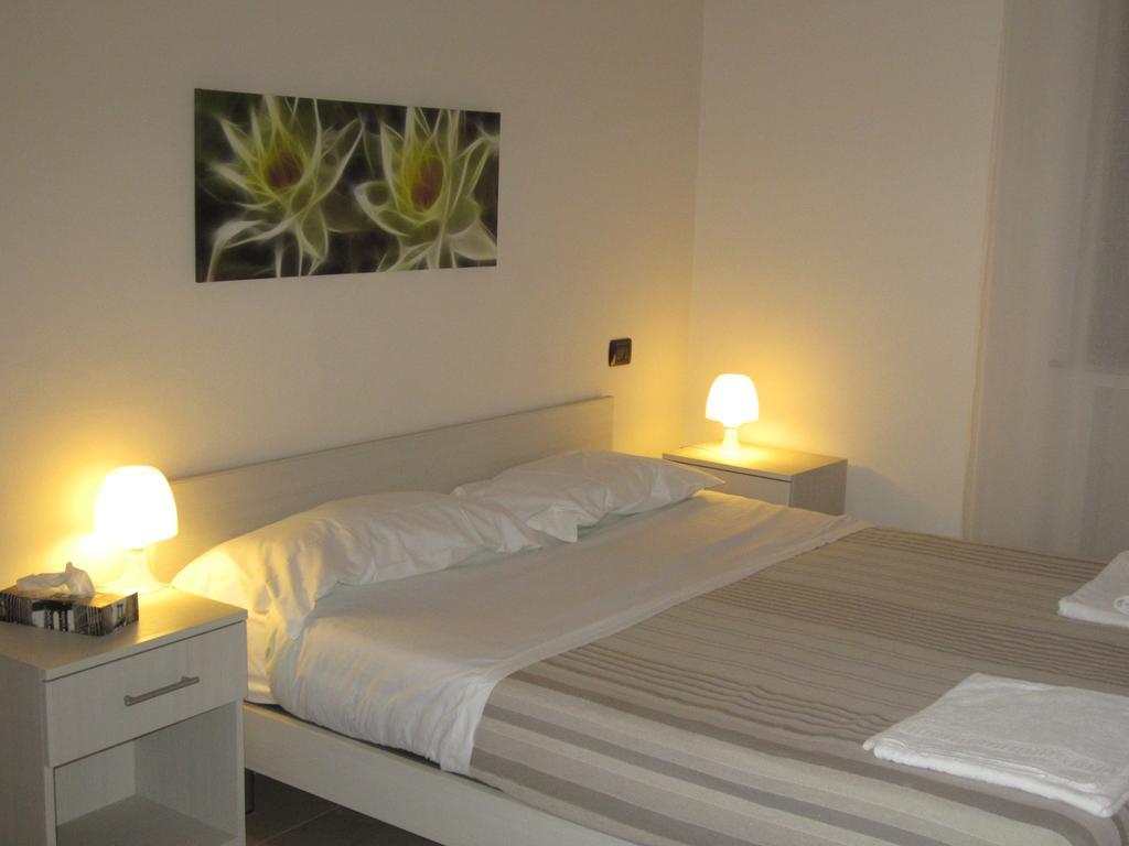 Maura Appartamenti Peschiera del Garda Ngoại thất bức ảnh